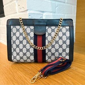 Gucci Authentic Vintage Monogram Sherry Line Clutch / Shoulder Bag